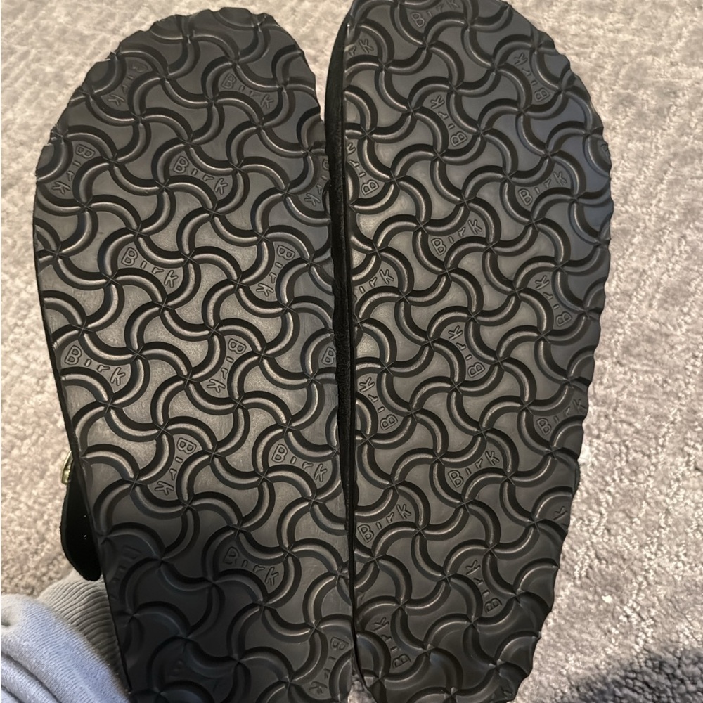NEW BIRKENSTOCK® Boston Rivets - Picture 5 of 6